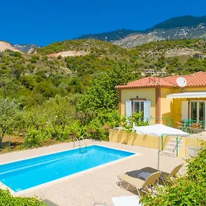  Villa Russa Alekos