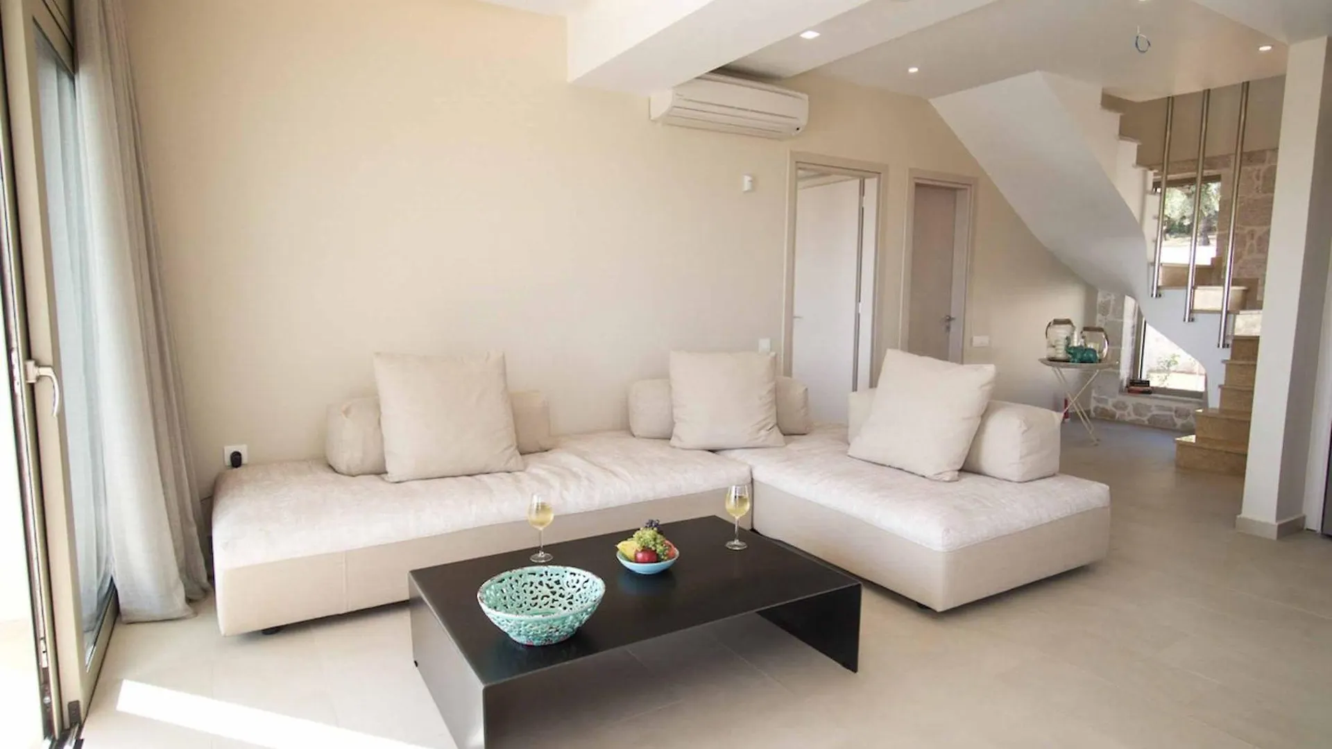 Villa Pangea Ion Trapezaki  Greece